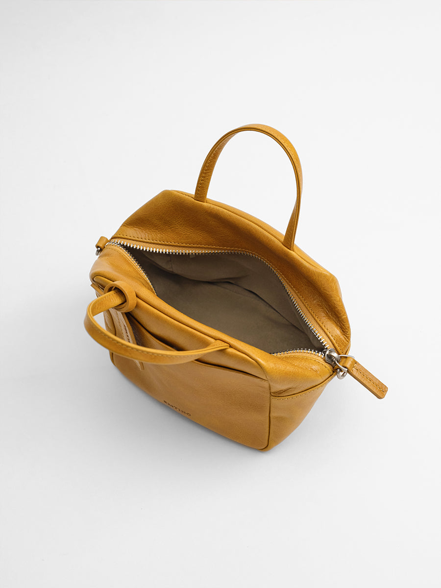 Head-layer cowhide box bag