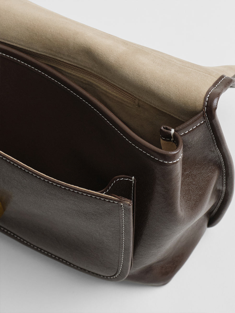 vegetable tanned cowhide messenger bag