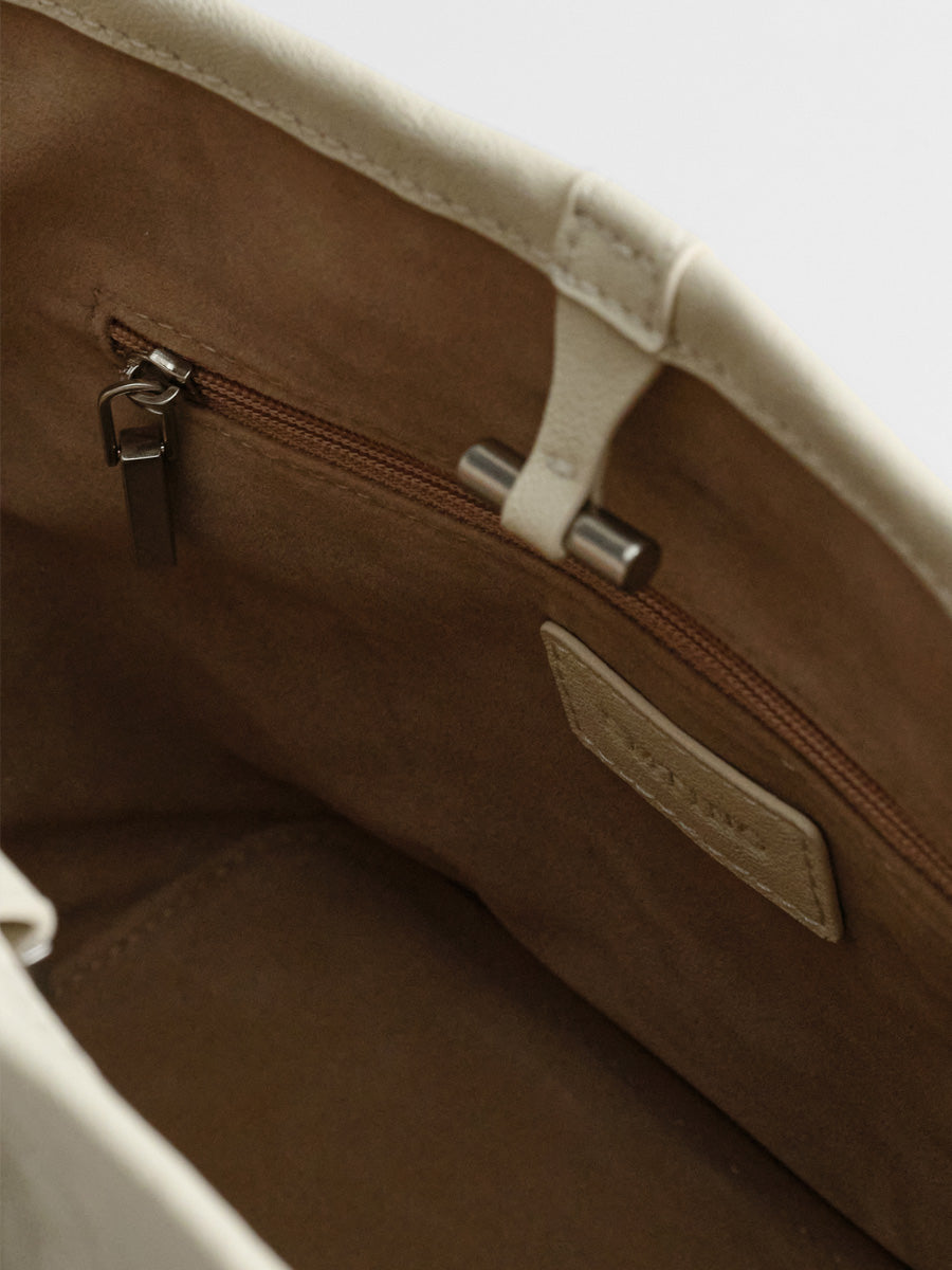Niche single-shoulder hand-carry bucket bag