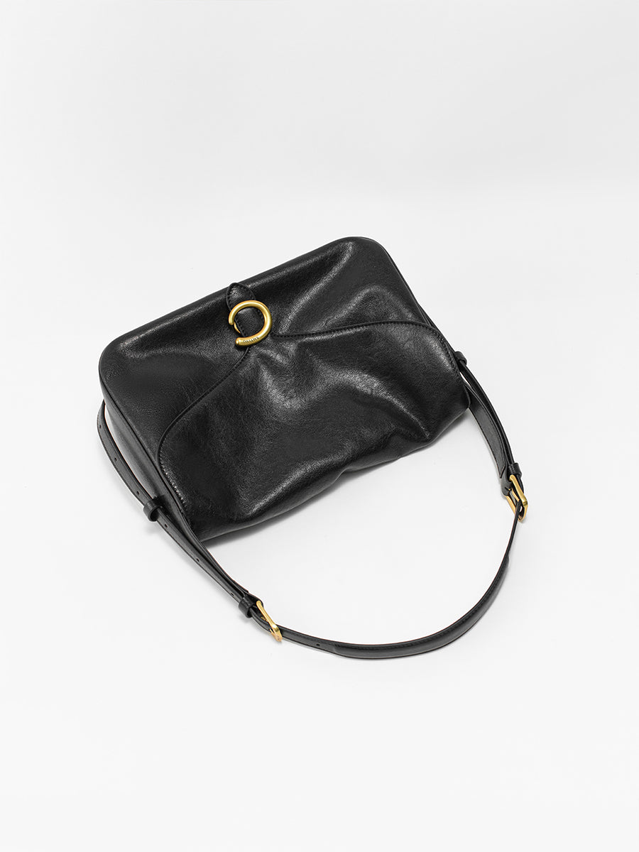 Classic flap tote bag