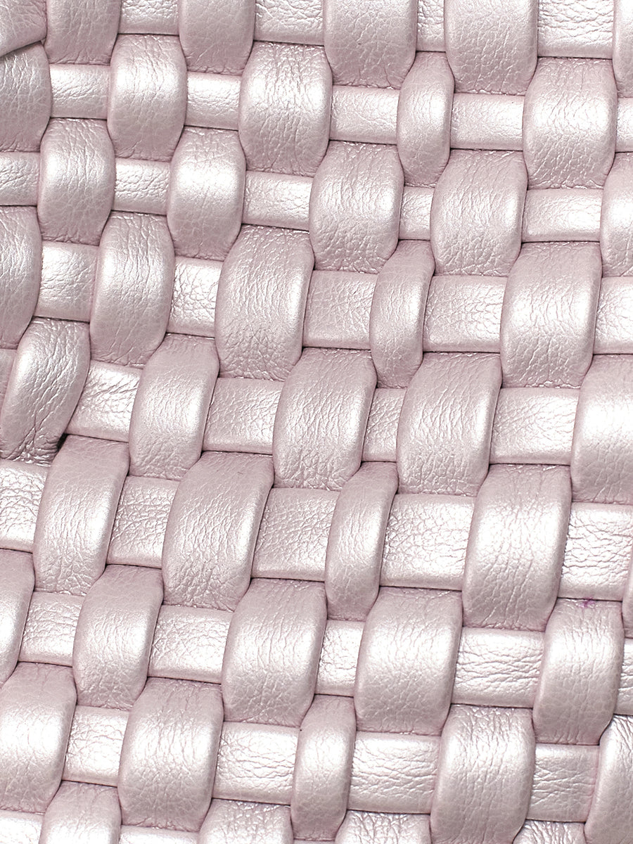 New lightweight luxury woven bag