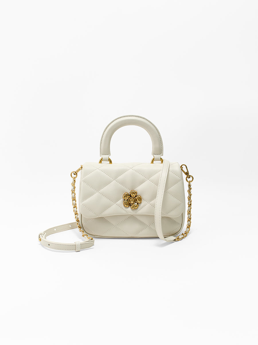 Exquisite and Light Luxury Hand bag