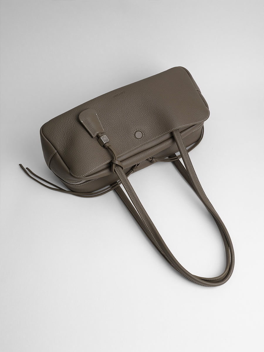 top grain leather  luxury baguette bag