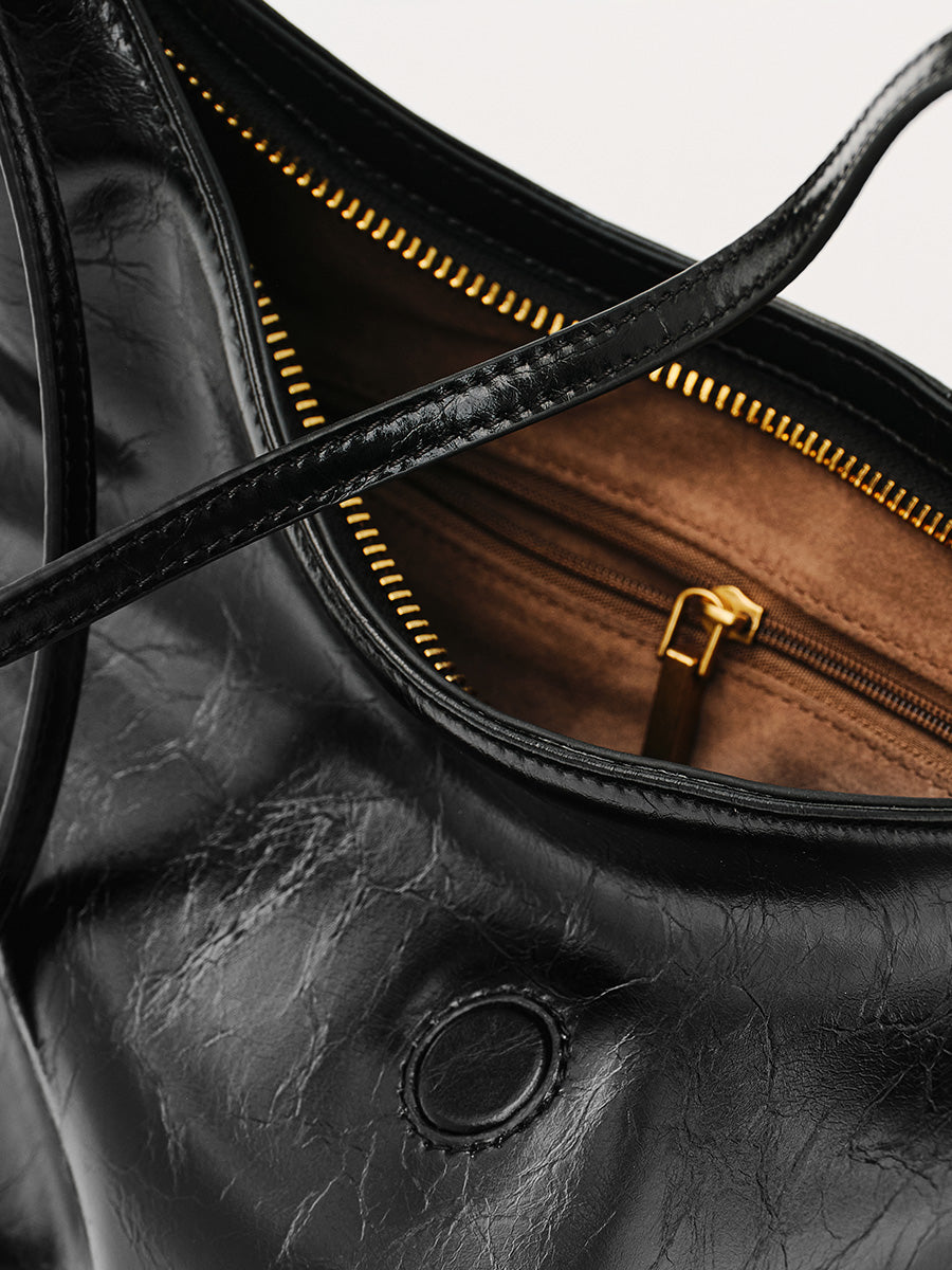 Elegant underarm hobo bag