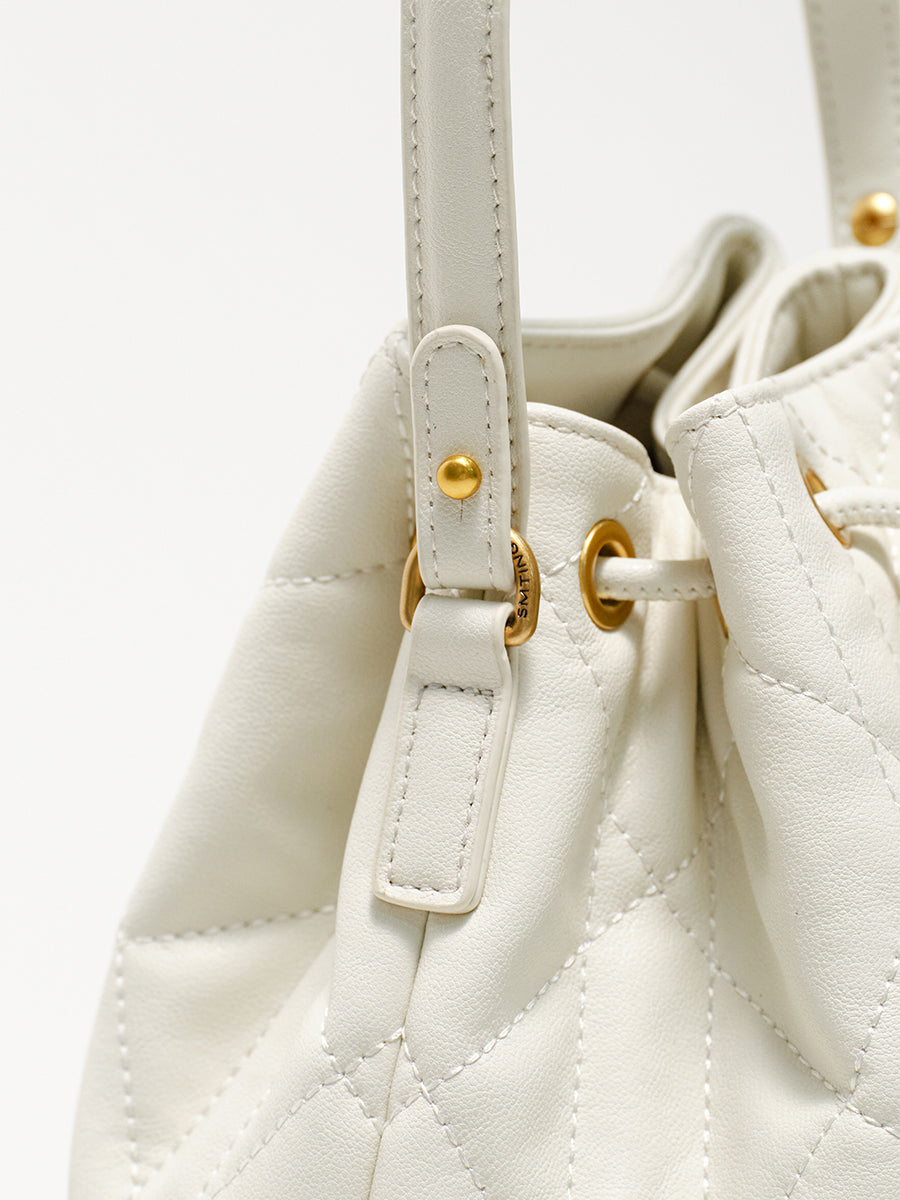 Foamed Cream-Bucket Bag