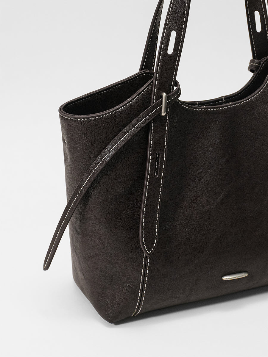 New minimalist design tote bag