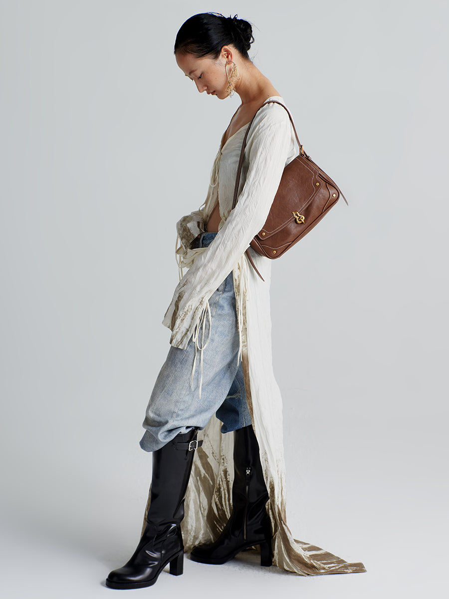 Semi-cooked Cheese-Crossbody Baguette Bag