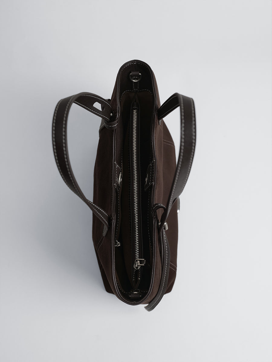 Large-capacity tote bag