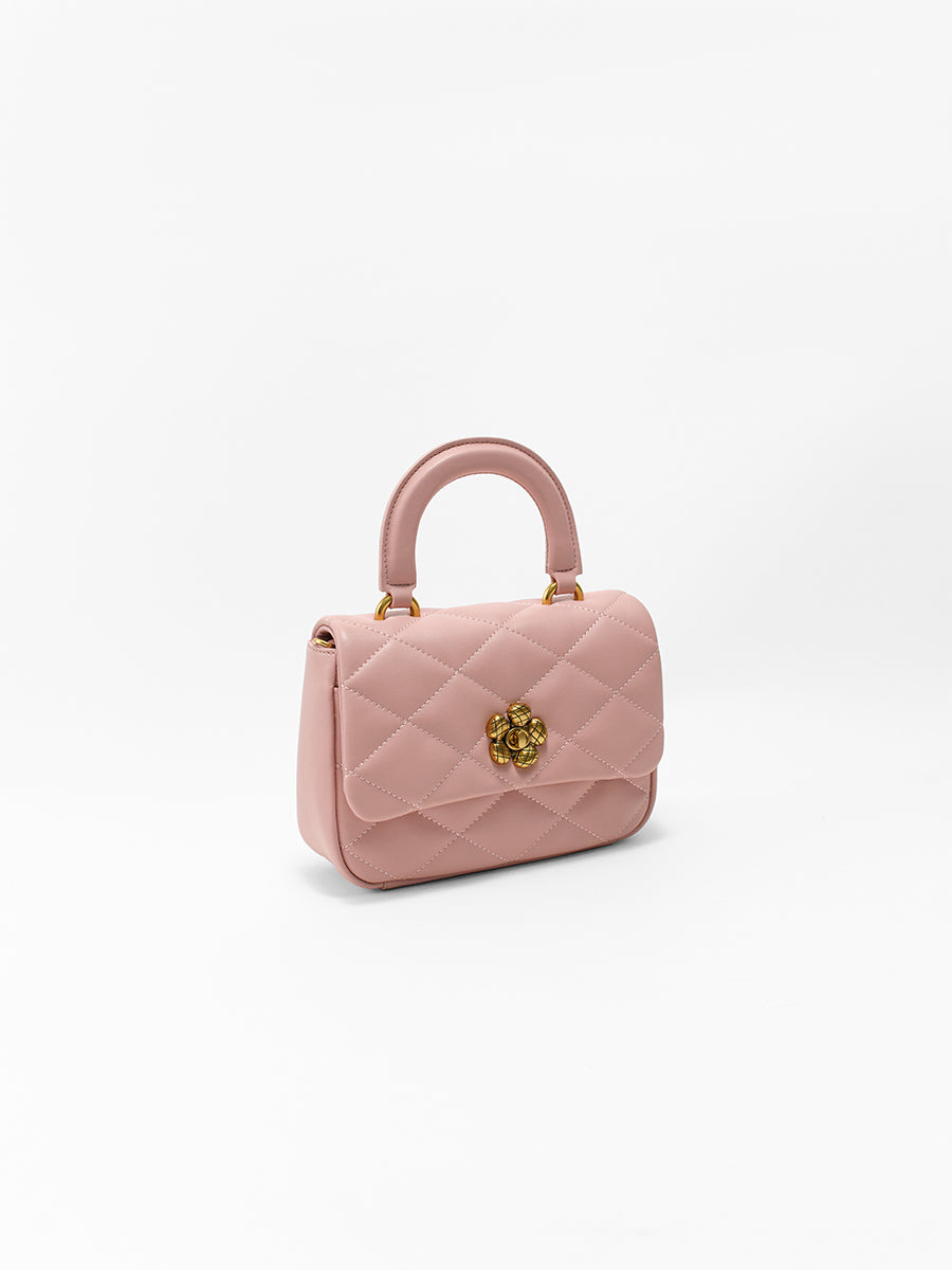 Exquisite and Light Luxury Hand bag