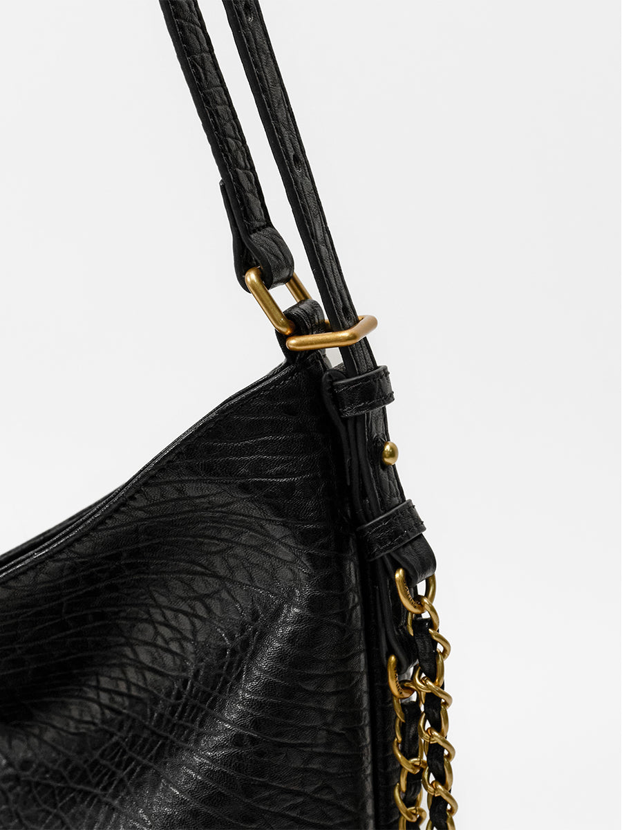 Casual and Spacious Tote Bag