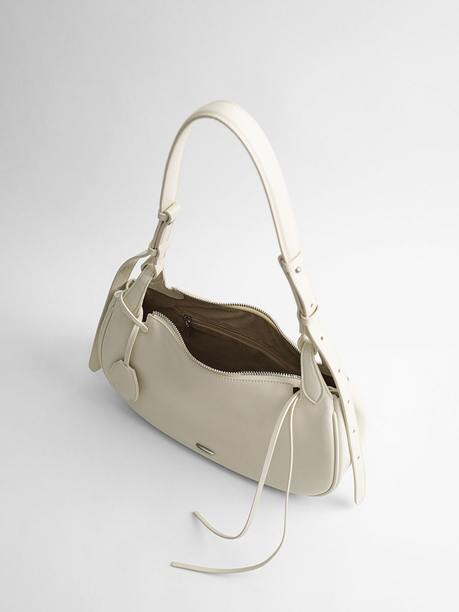 Relaxed designer hobo bag