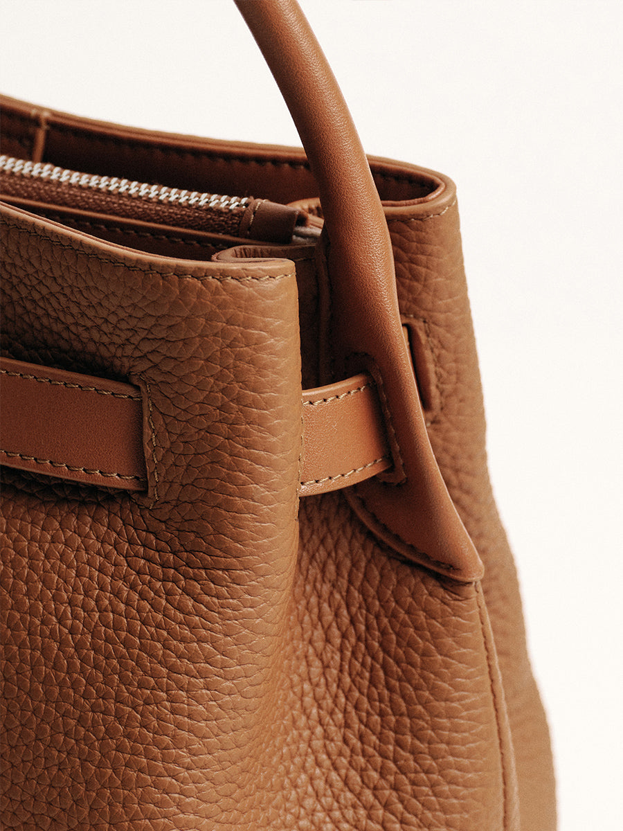 FIRST-LAYER COWHIDE BUCKET BAG
