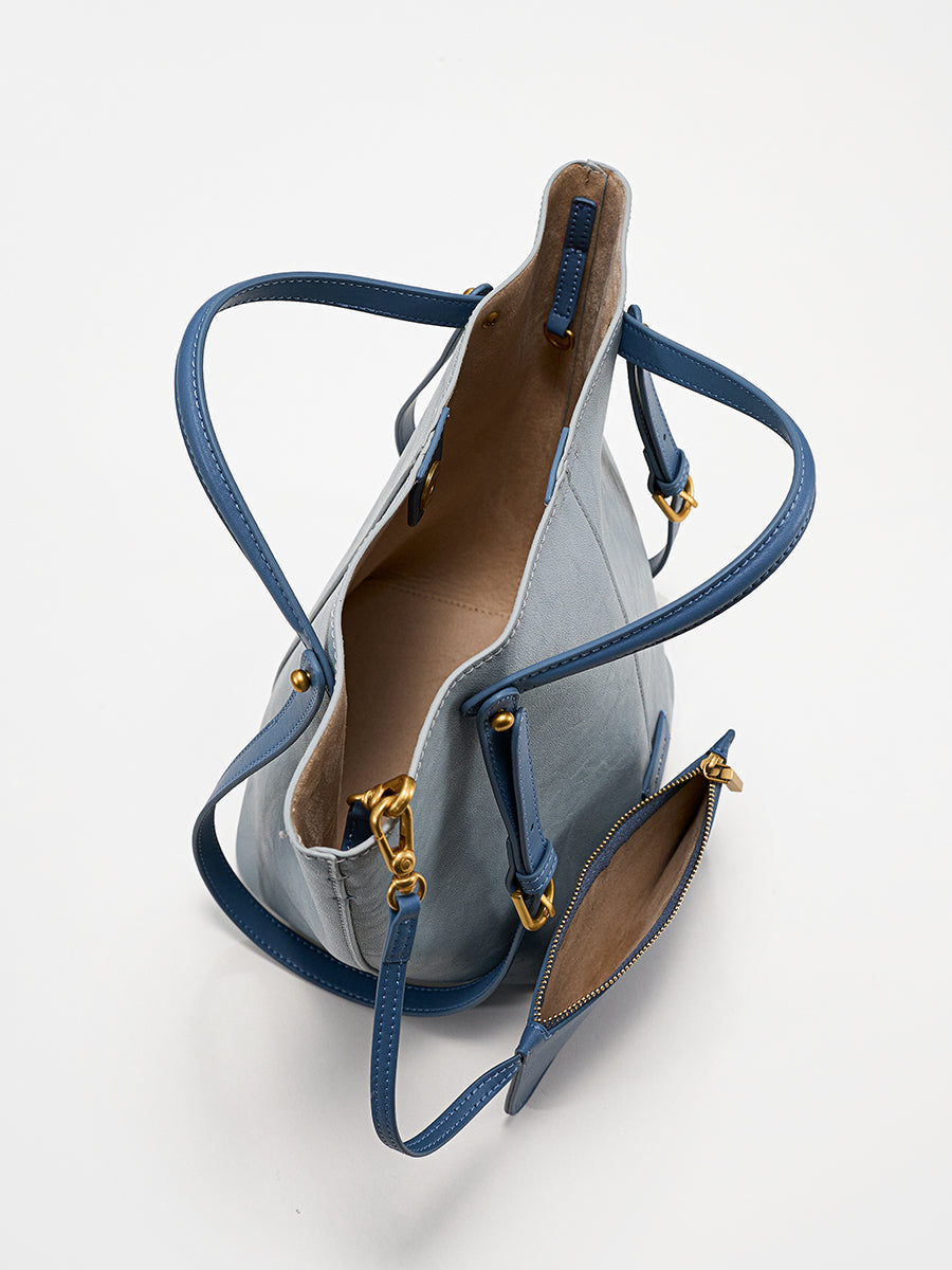 Chase The Wind-Bucket Bag