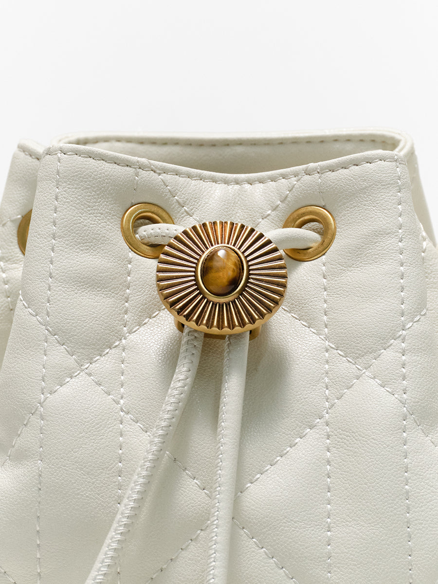 Foamed Cream-Bucket Bag