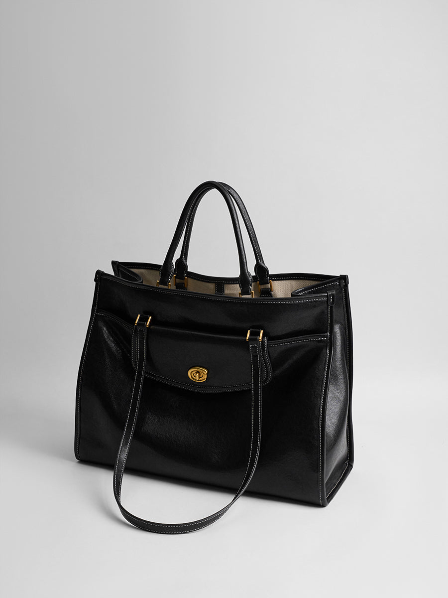Large-capacity commuting handbag