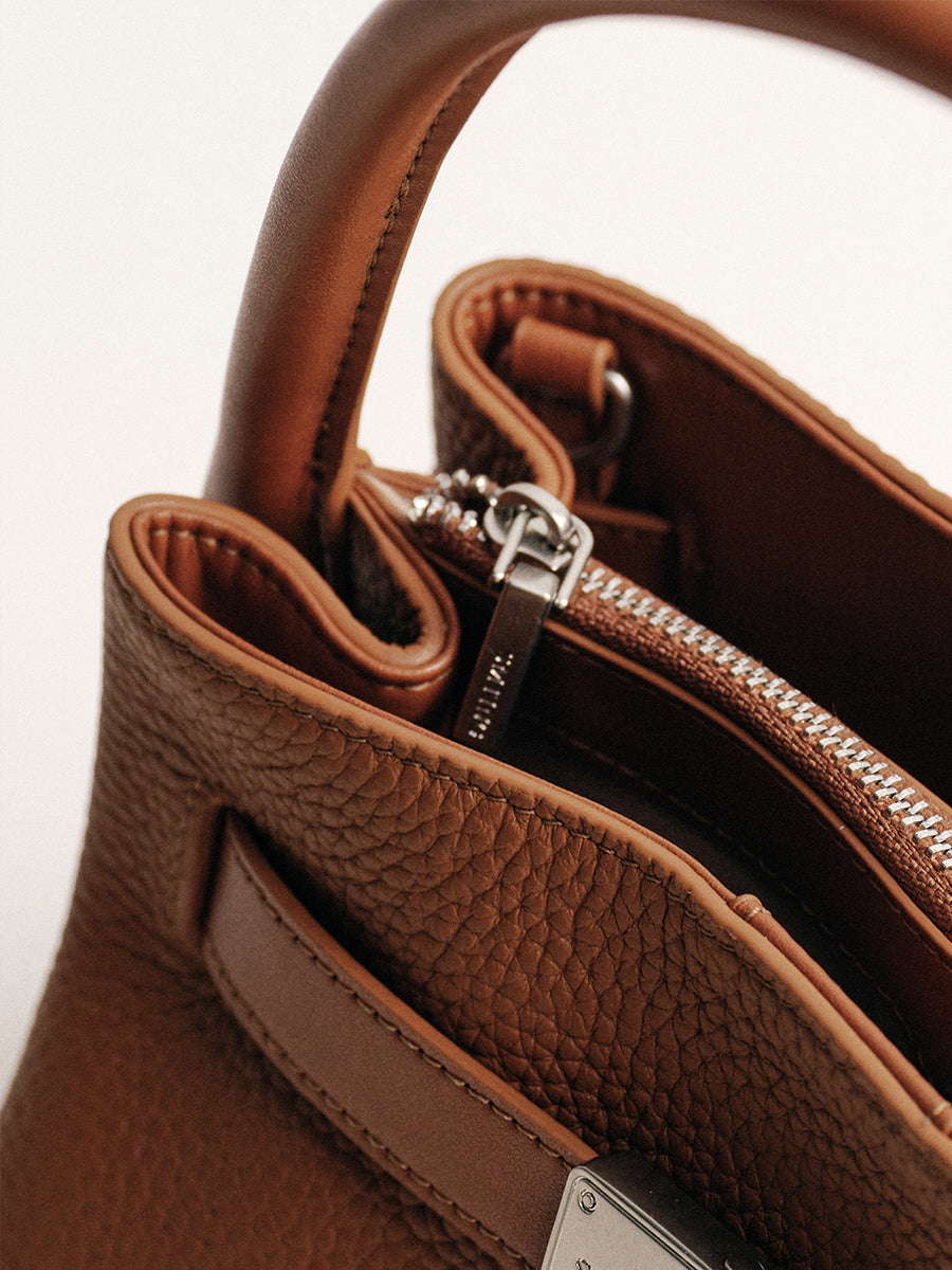 FIRST-LAYER COWHIDE BUCKET BAG