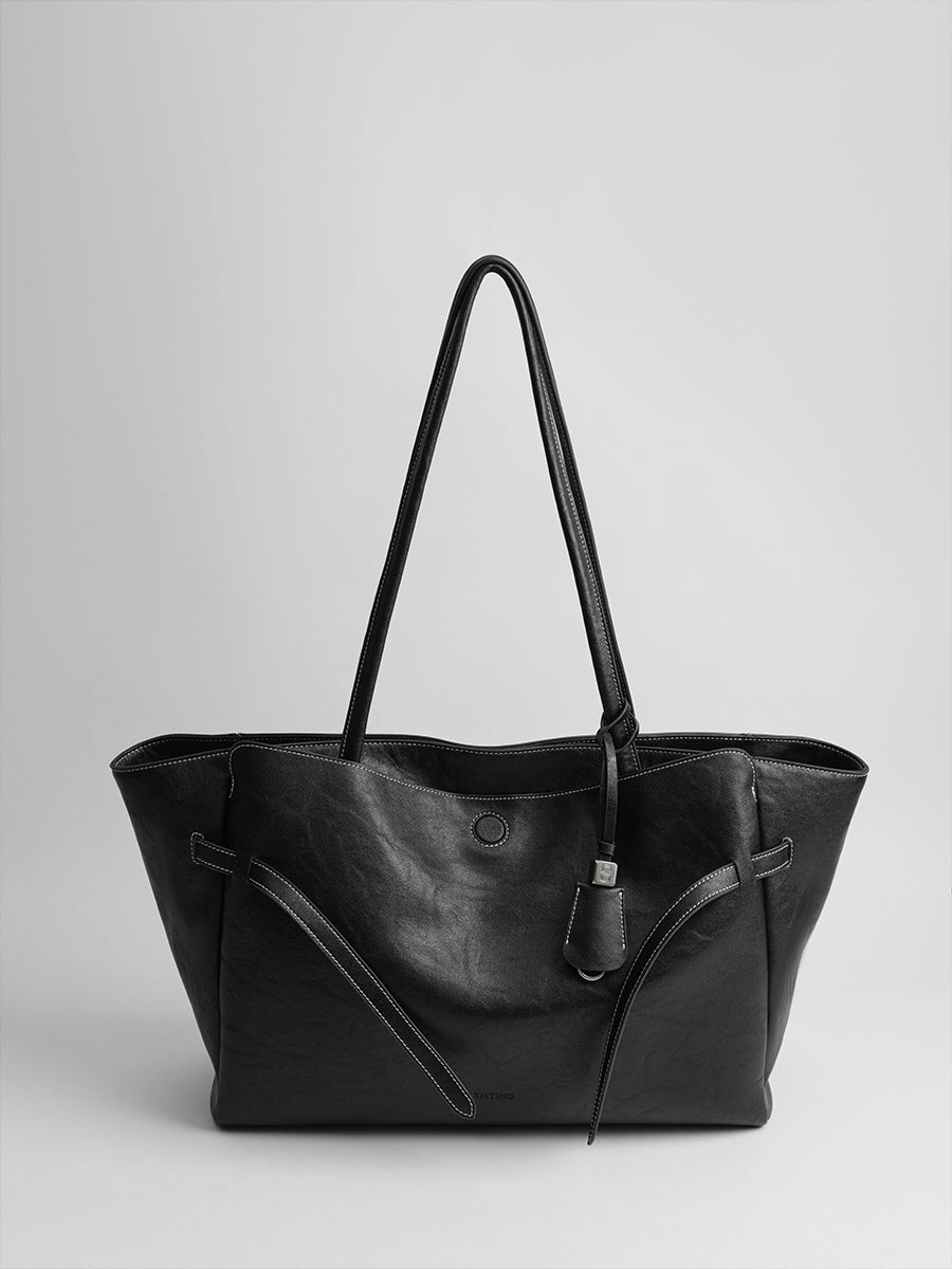 Large-capacity tote bag