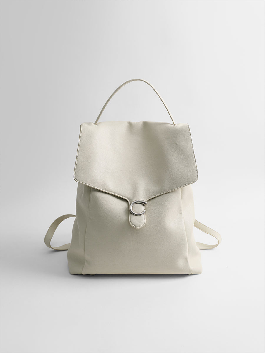 Large-capacity backpack