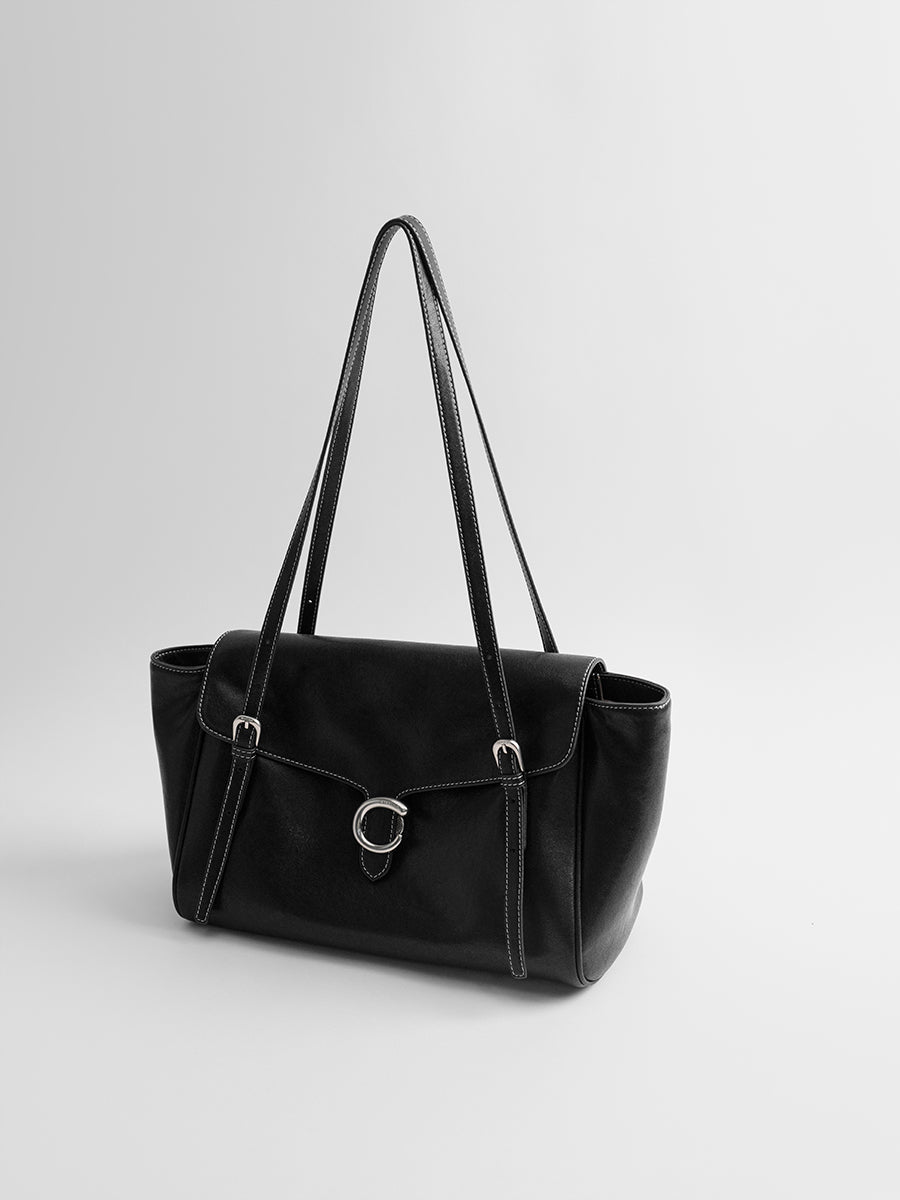 Luxury lightweight tote bag with premium feel