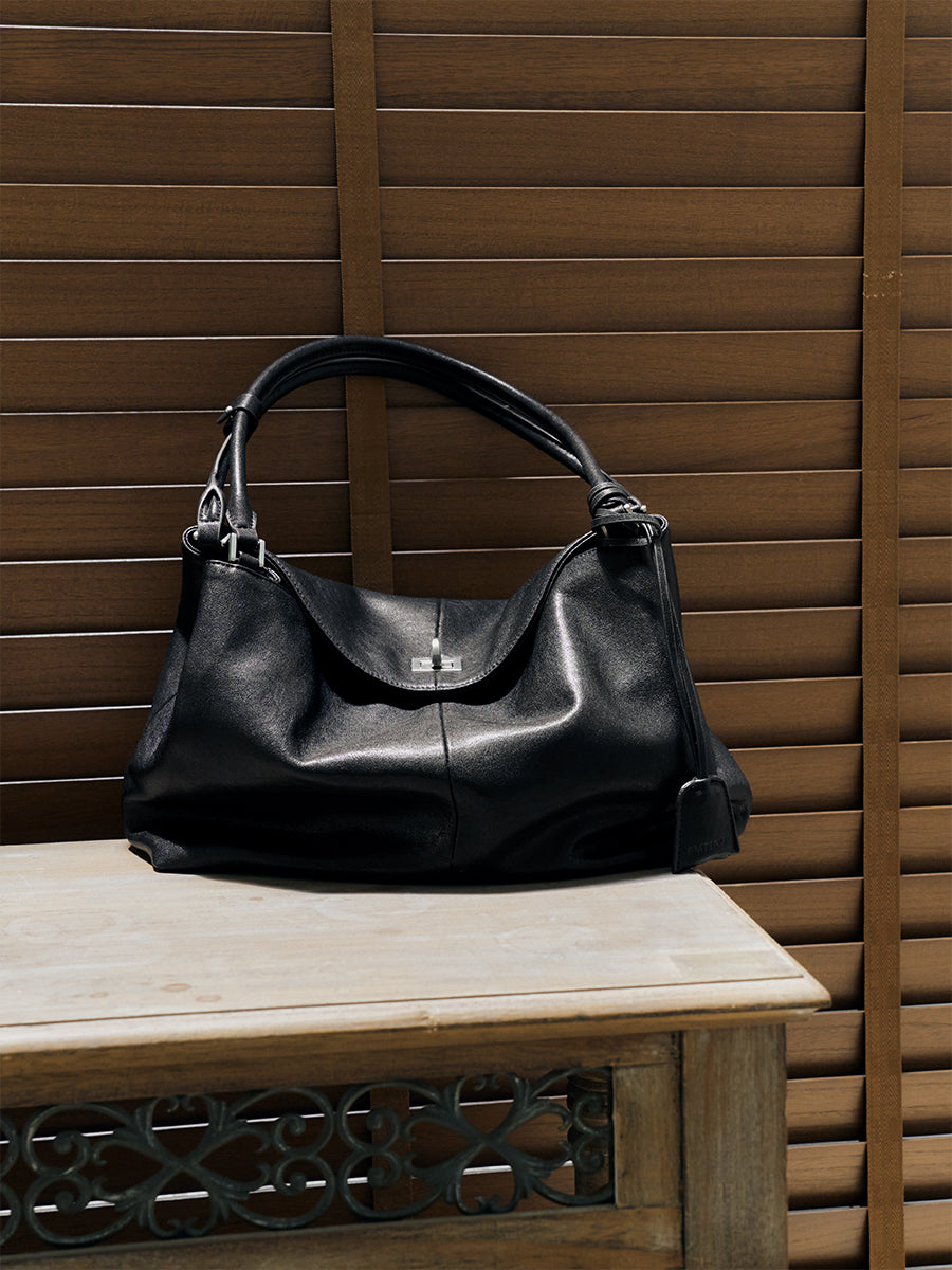 Minimalist hobo bag