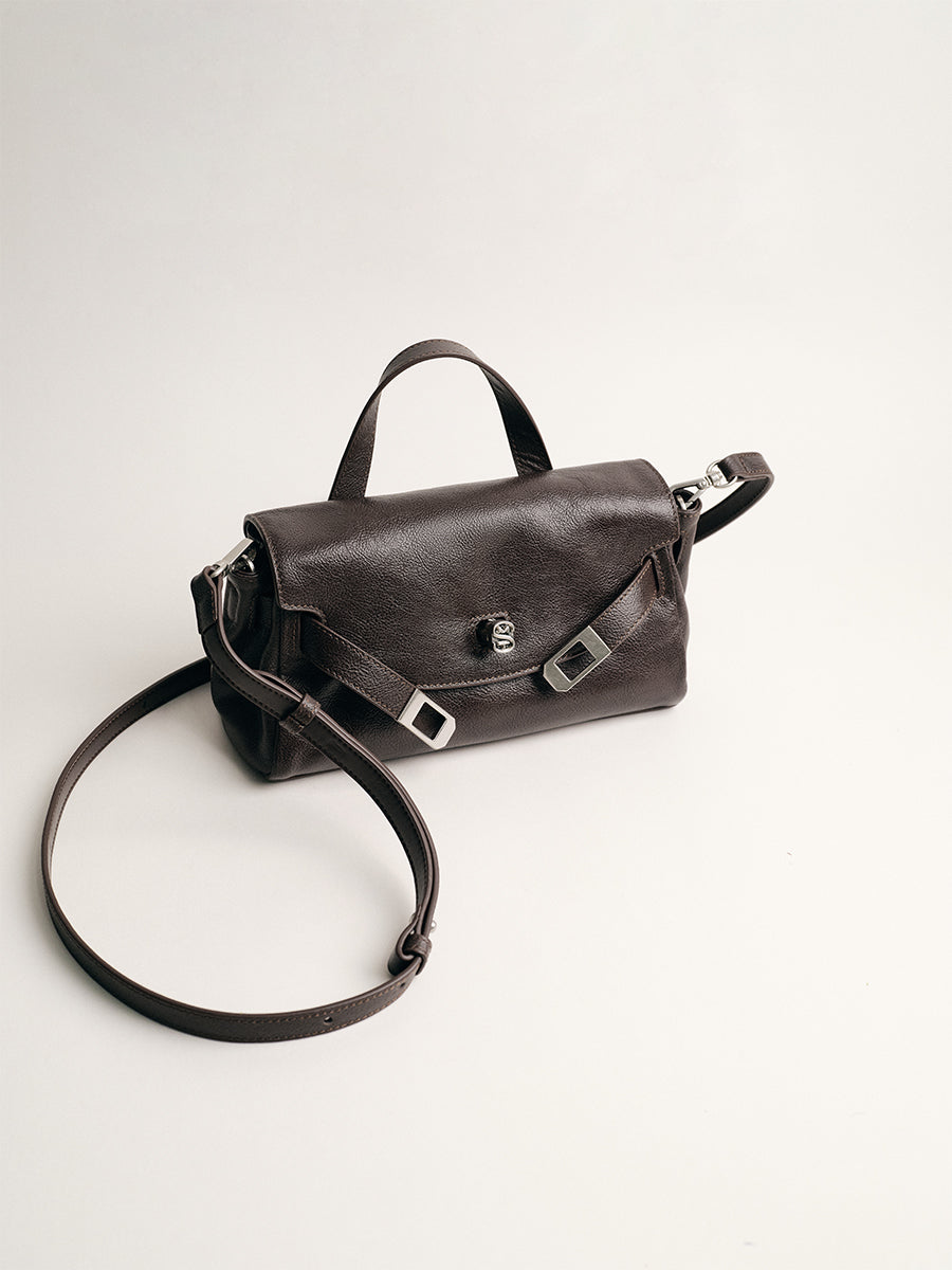 FIRST-LAYER COWHIDE HANDBAG