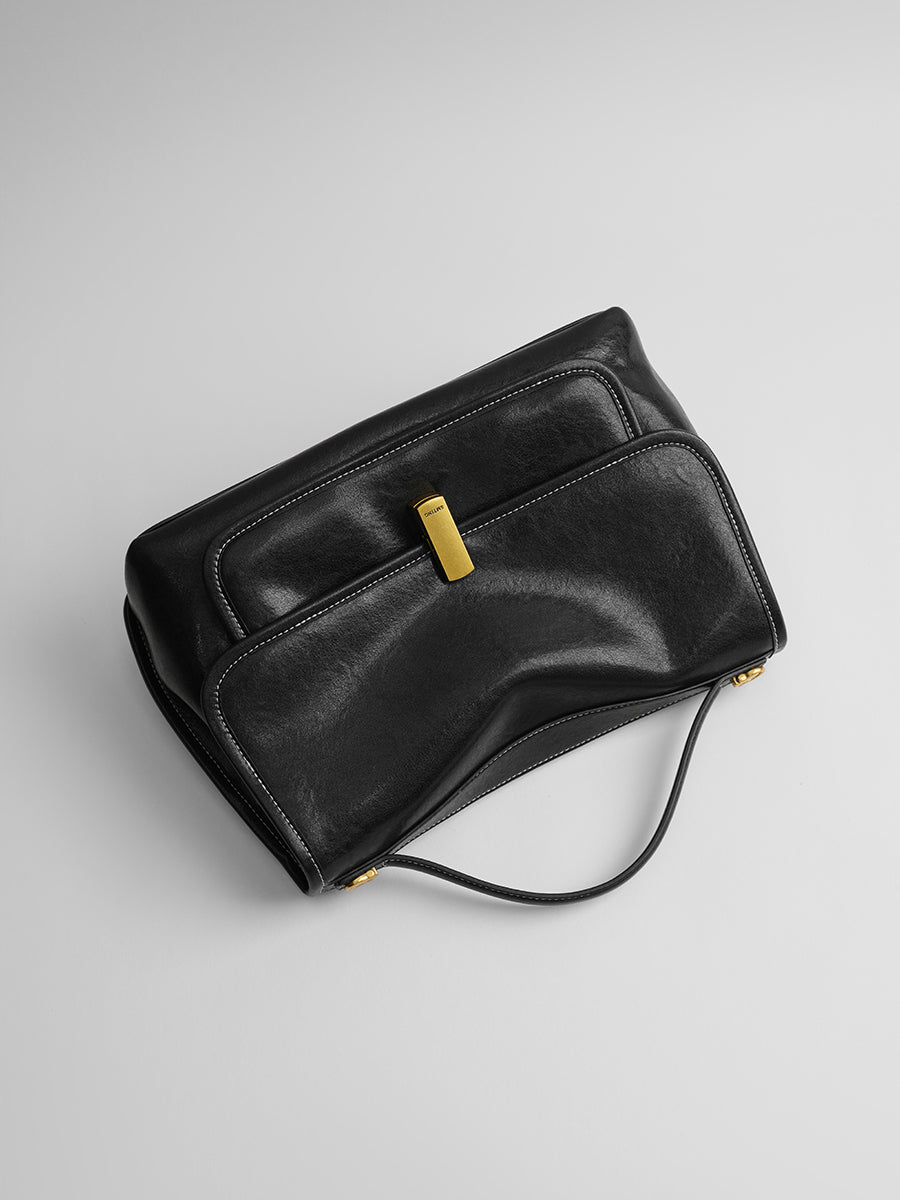 vegetable tanned cowhide messenger bag