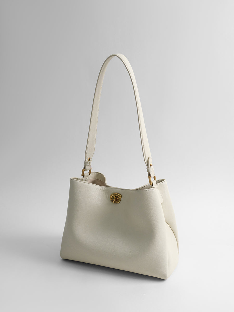 Minimalist, versatile bucket bag