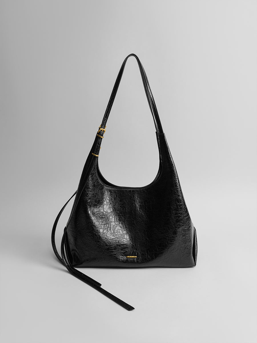 Cracked leather tote bag