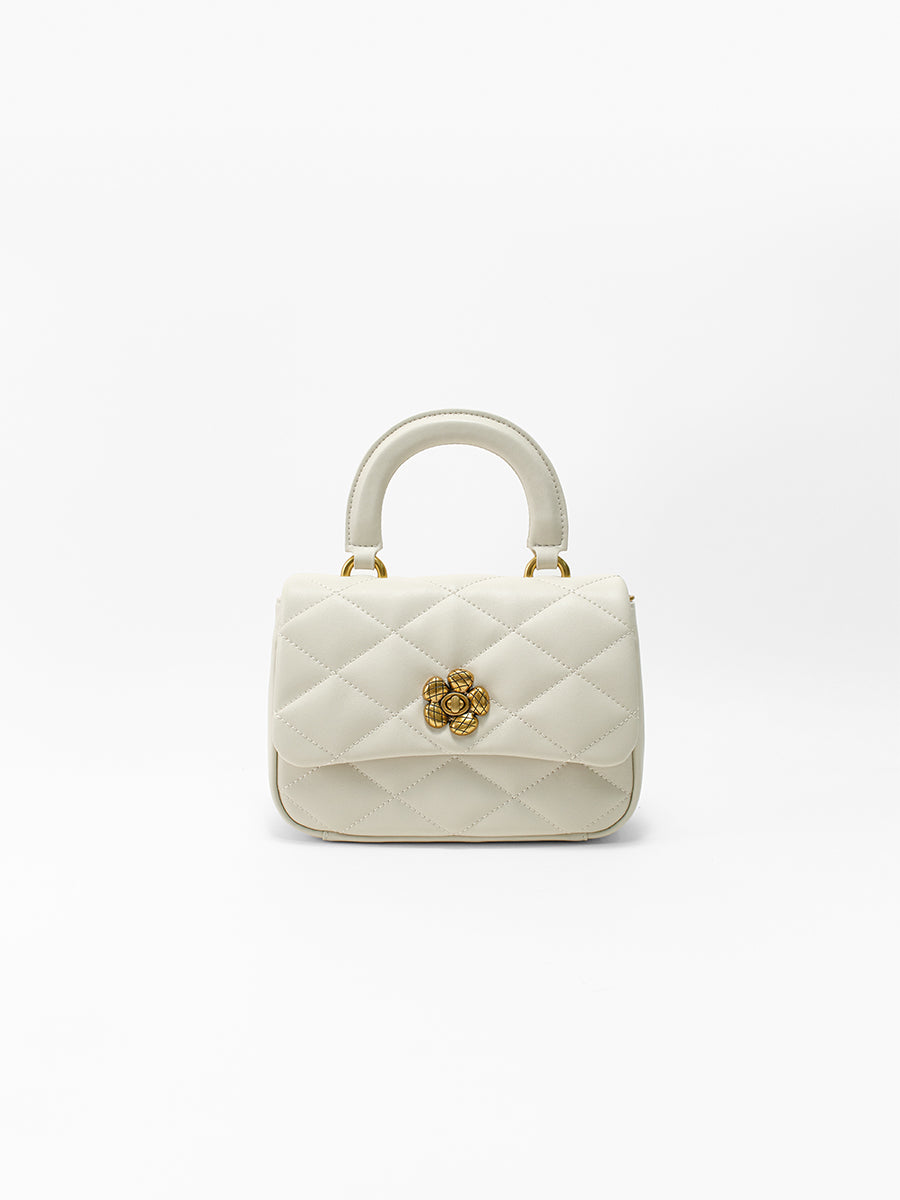 Exquisite and Light Luxury Hand bag