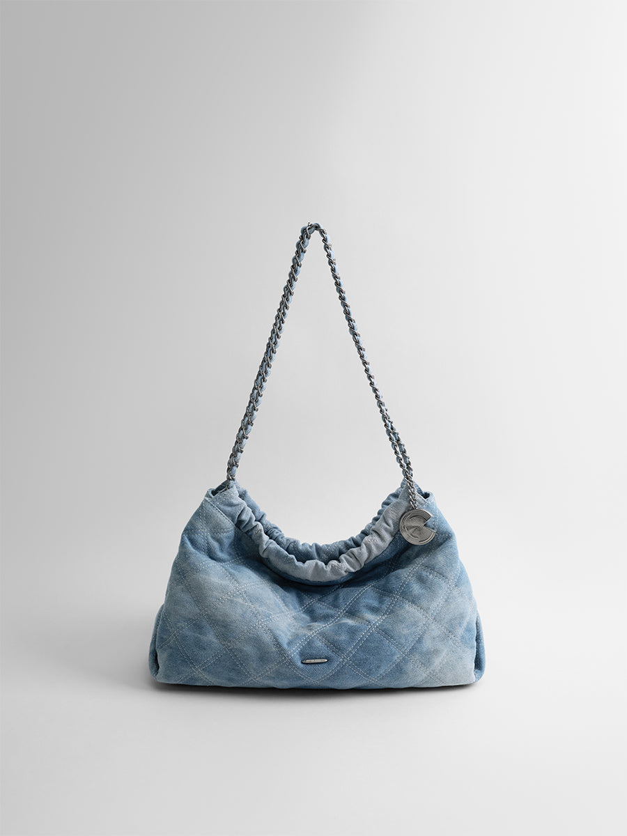 New tie-dye denim chain bag