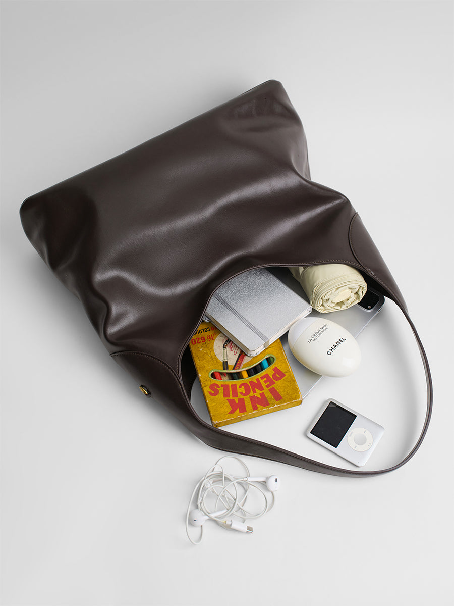Large-capacity tote bag