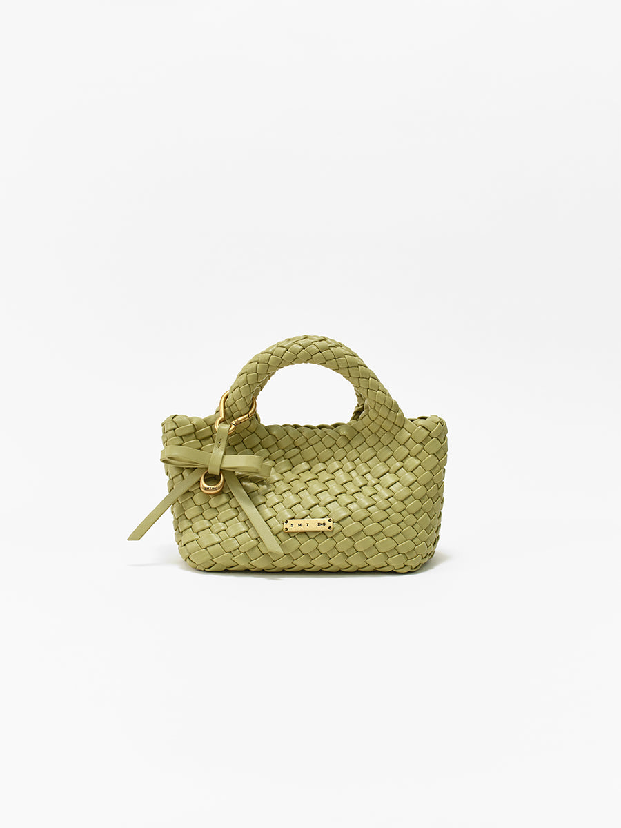 New lightweight luxury woven bag