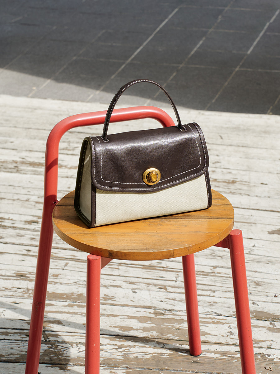 Simple and versatile envelope bag