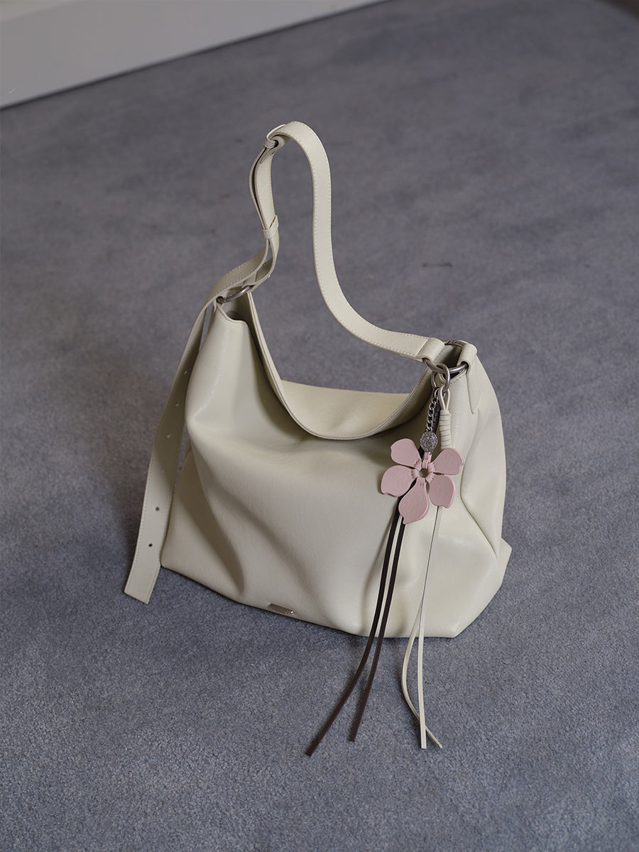 Large-capacity tote bag