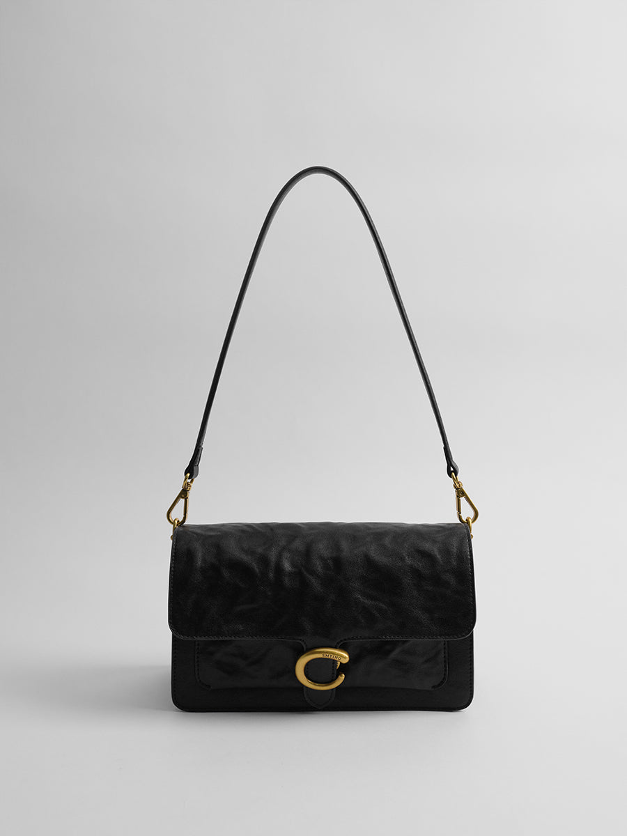 Shoulder bag under the armpit