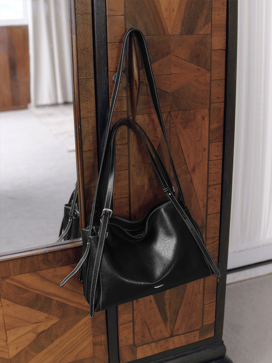 BOOKISH TOTE COLLECTION TOTE BAG