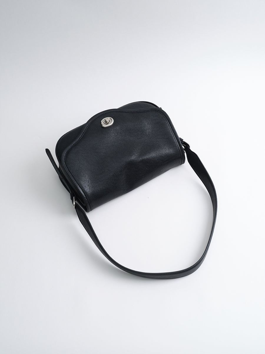 Luxurious lightweight shoulder bag with premium feel