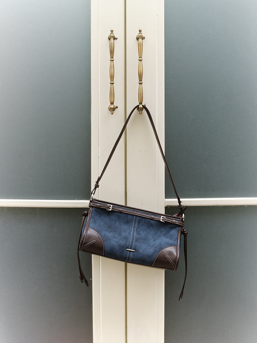 Leather Baguette Single-Shoulder Bag