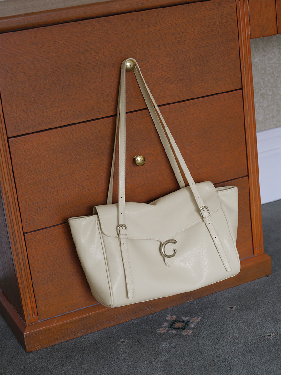 Luxury lightweight tote bag with premium feel