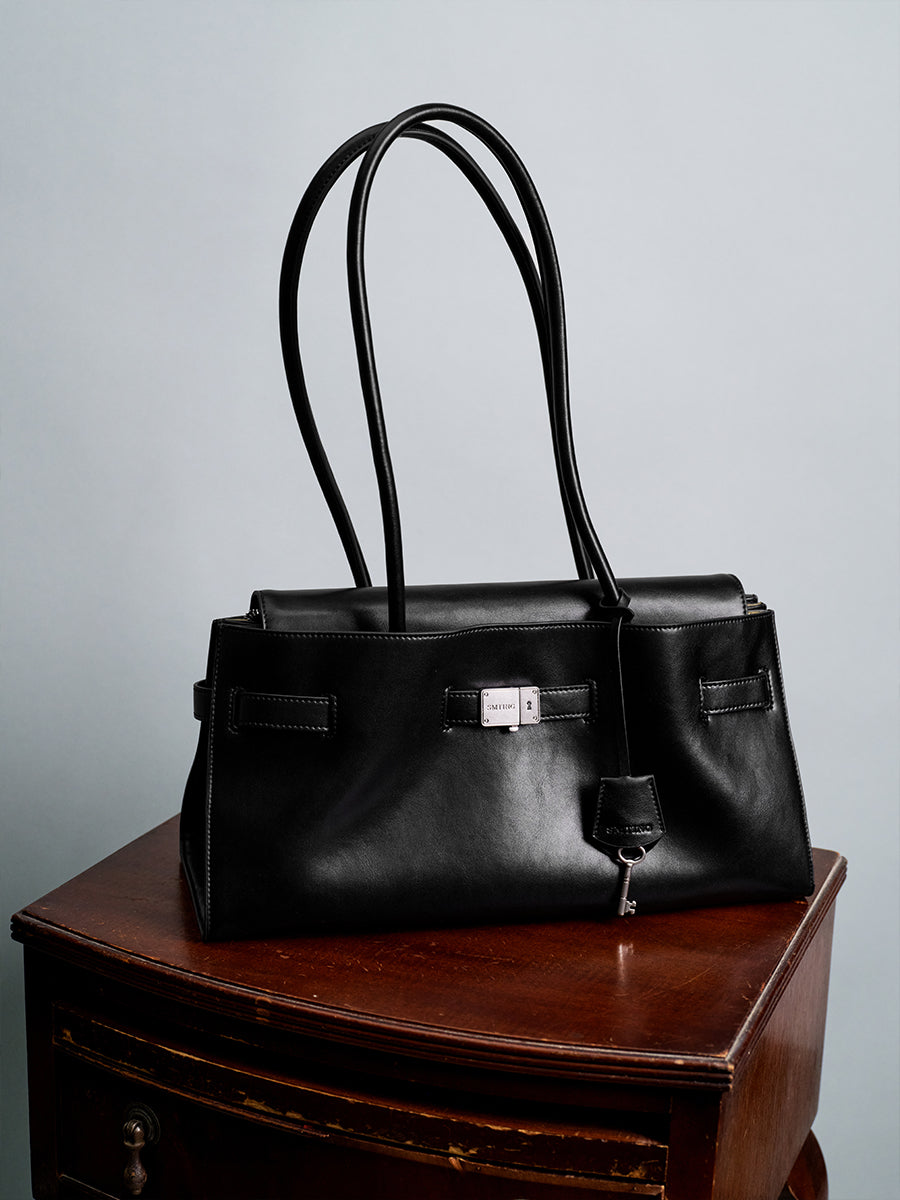 Advanced Sensation Commuter Shoulder Bag