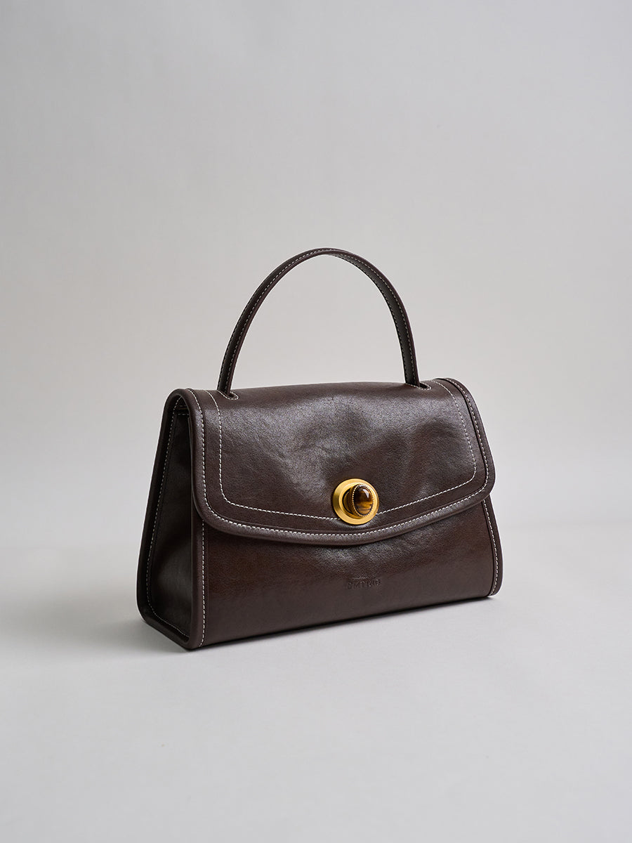 Simple and versatile envelope bag