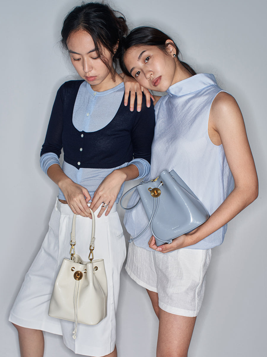 Echo-Bucket Bag