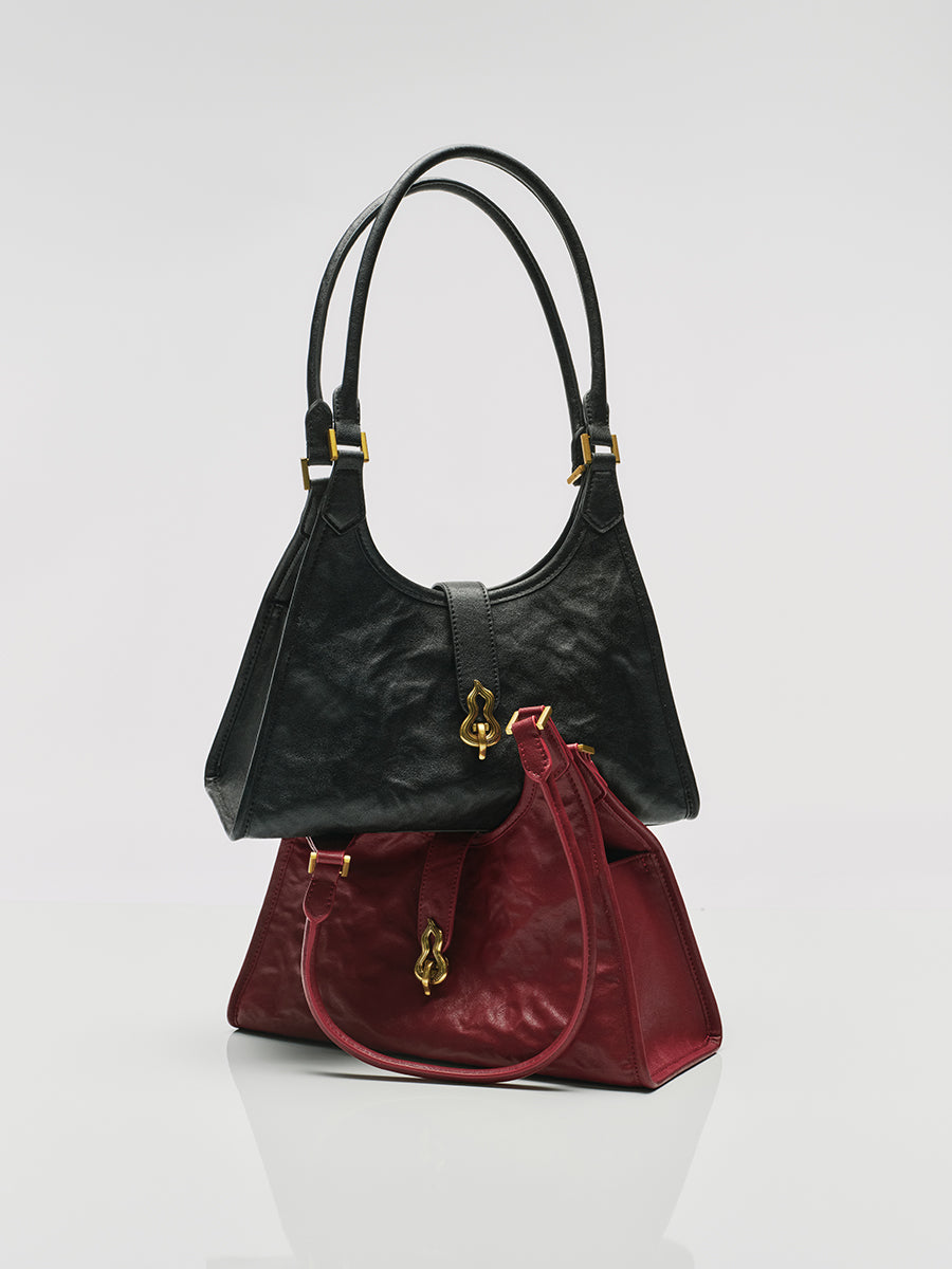 Returning Shadow-Underarm Bag Tote Bag
