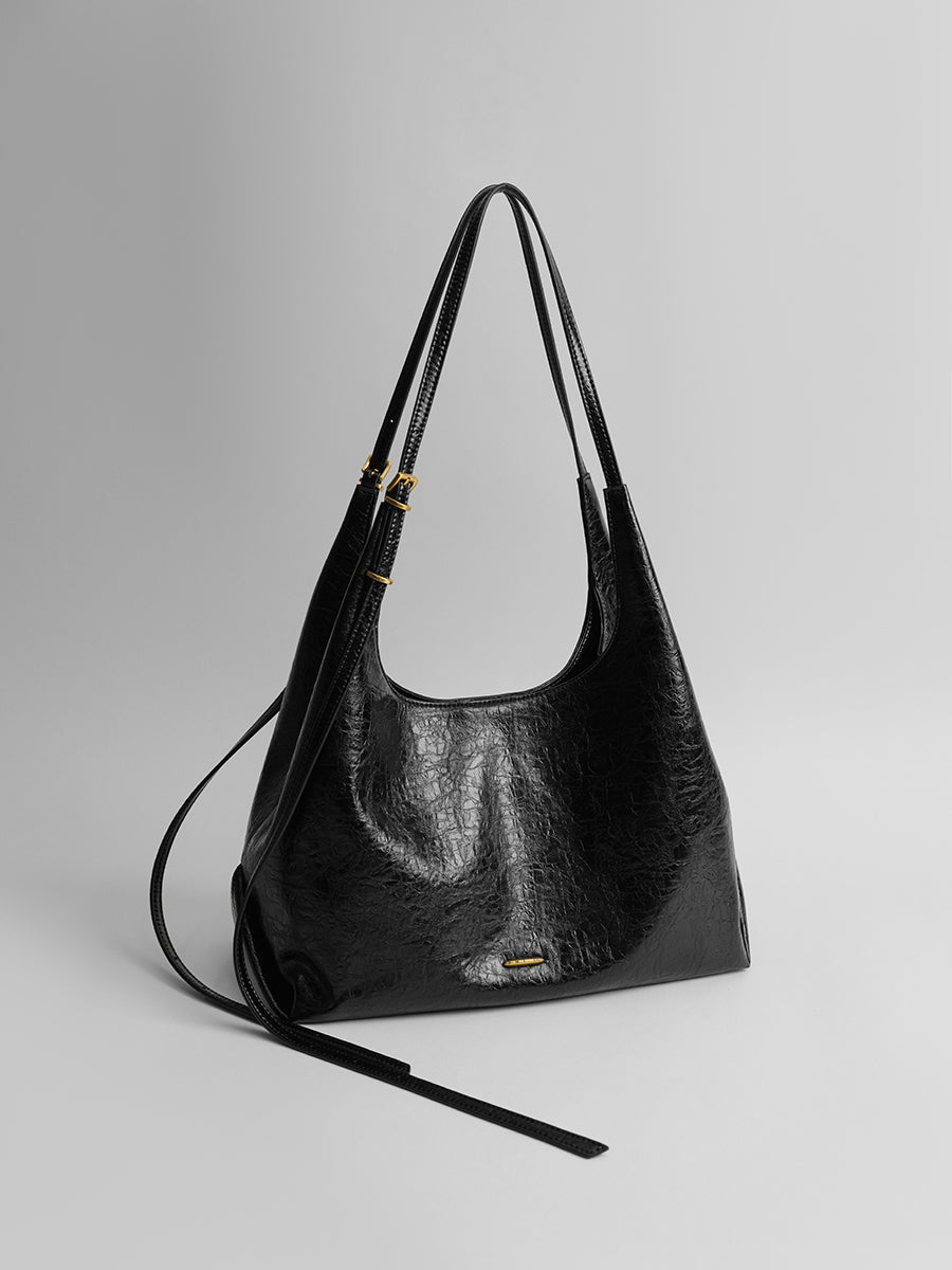 Cracked leather tote bag