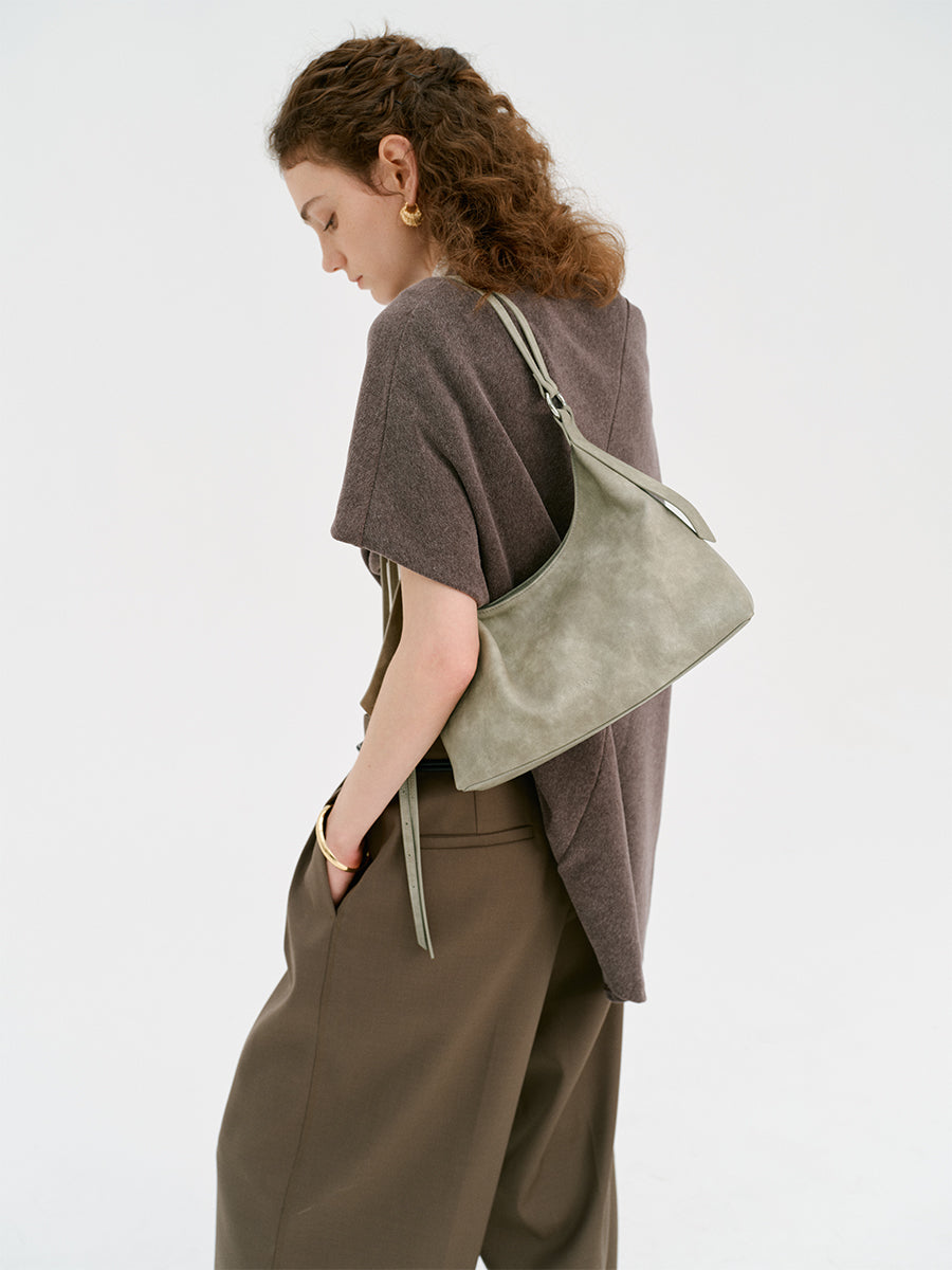 New Tote Bag: Elegant and Sophisticated Luxury