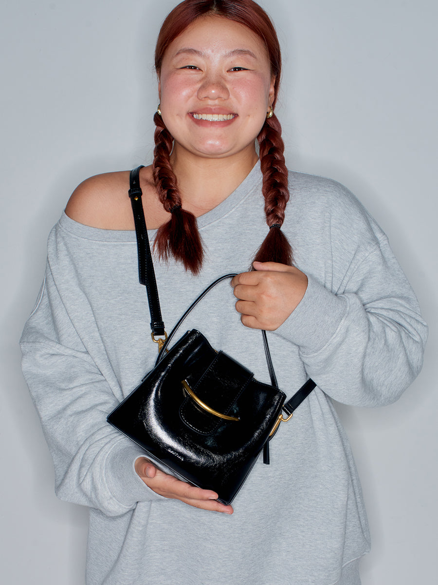 Nina-Bucket Bag