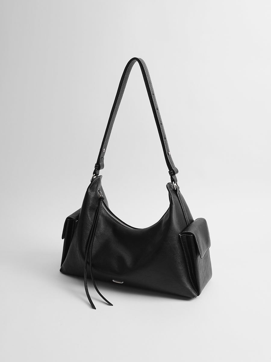 Relaxed single-shoulder hobo bag