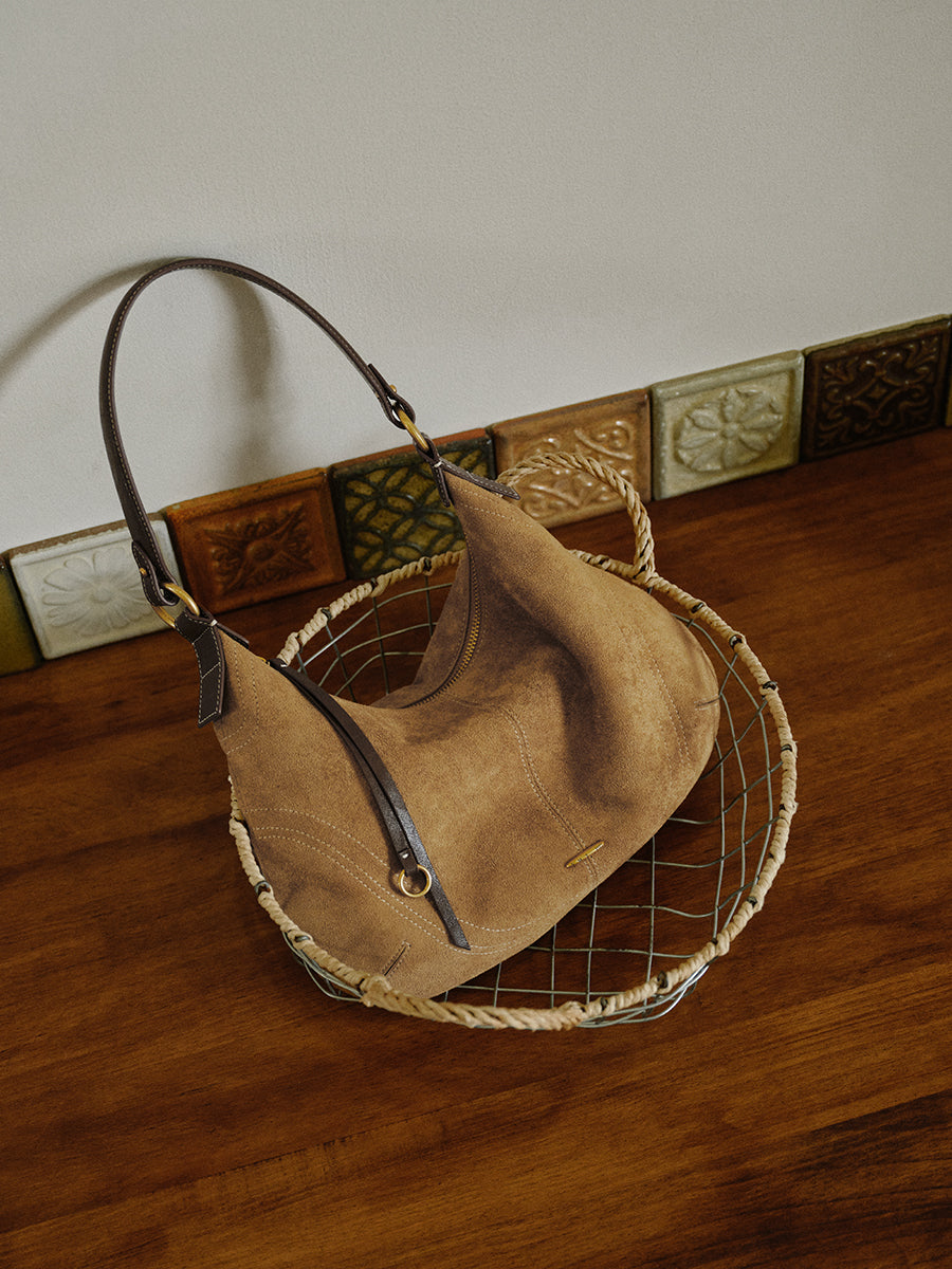 Simple and elegant hand-held dumpling bag