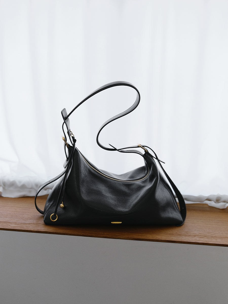 Premium minimalist shoulder bag