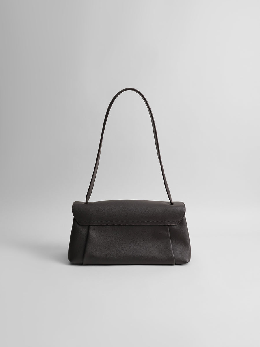 First-layer cowhide underarm bag